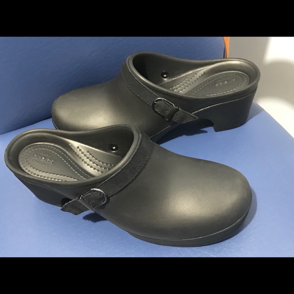 Crocs women’s dual comfort black Sarah clogs - Picture 5 of 16